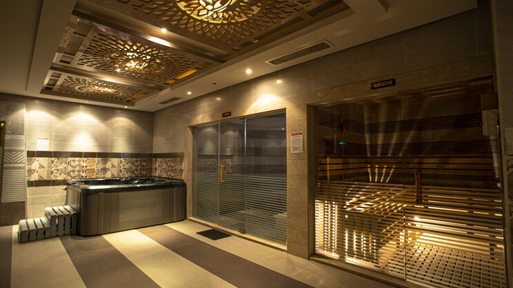 AMC Royal Hotel and Spa